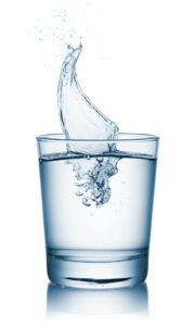 ¿Buscas agua saludable? Vaso de agua saludable de Itash WaterTec